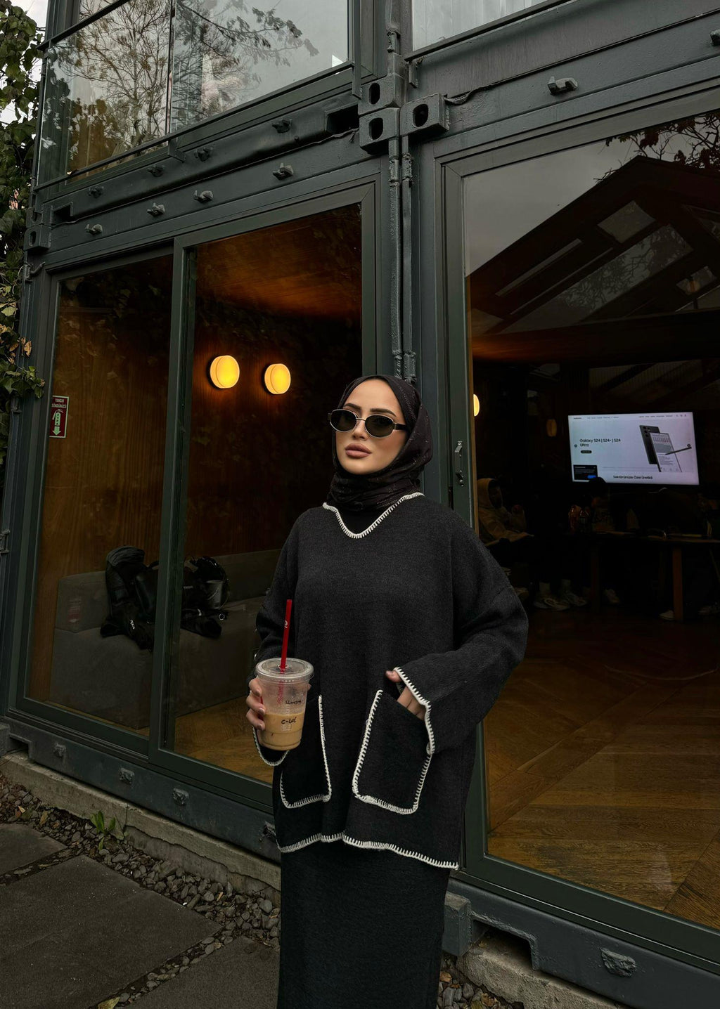 Senqa Lace-Detail Knit Skirt Set