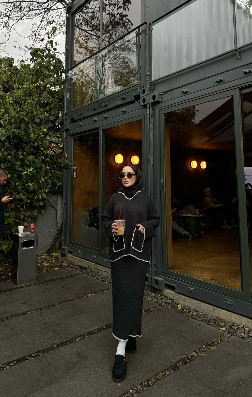 Senqa Lace-Detail Knit Skirt Set